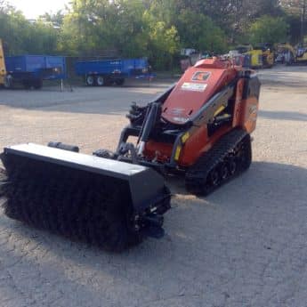 Mini Skid Steer Sweeper Attachment Hydraulic Windrow Sweeper