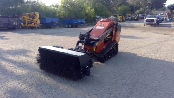 Mini Skid Steer Sweeper Attachment Hydraulic Windrow Sweeper